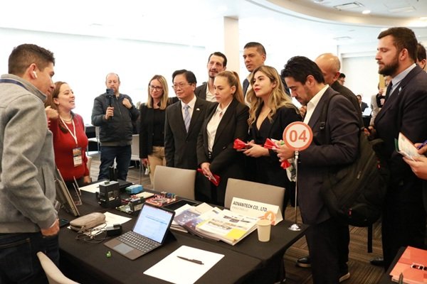 Nuevas oportunidades de negocios entre empresarios de Taiwán y Colombia