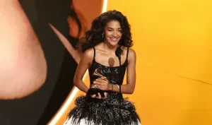 Olivia Dean se lleva el Grammy a la artista revelación del año