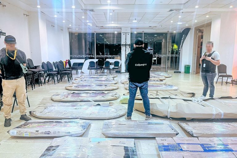 Operativo de Fiscalía y Coljuegos contra torneos ilegales de poker en Barranquilla