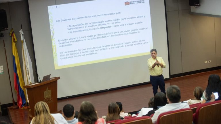 Orientadores escolares reflexionan sobre los retos de la salud mental en jóvenes