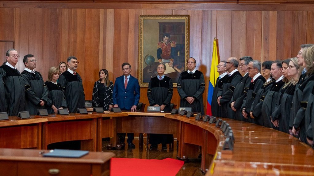 Petro en la posesión de los nuevos magistrados del Consejo de Estado