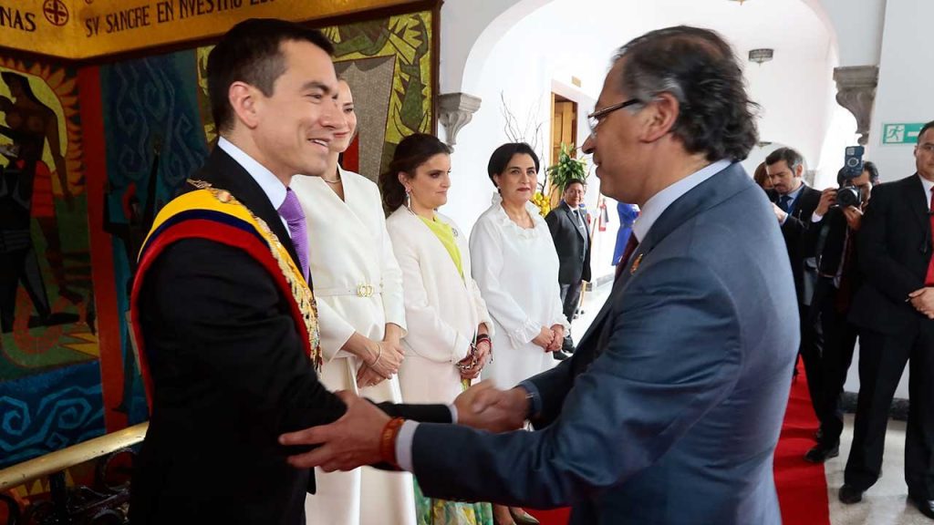 Petro y Noboa acuerdan ruta de trabajo conjunto