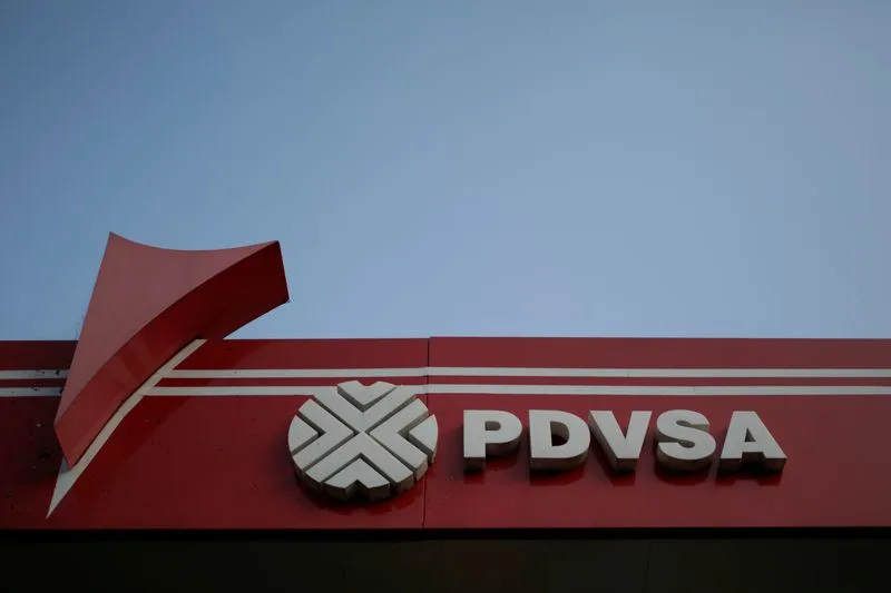 Plan de Trump para apoderarse de la industria petrolera venezolana enfrenta grandes obstáculos