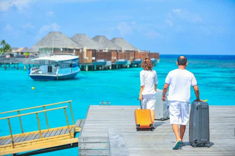 Por qué no conviene endeudarse para irse de viaje o de vacaciones