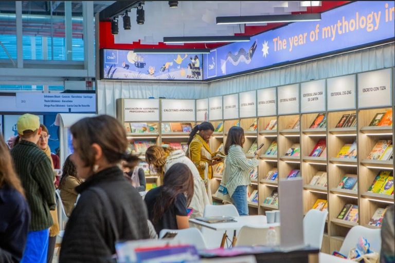 ProChile: El Año de la Mitología en Chile llega a la FILBo 2026 con seis autores y más de 260 títulos