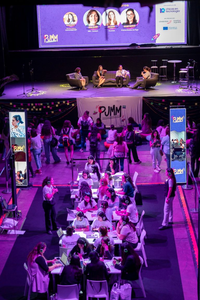 PUMM 2025: el festival anual gratuito de tecnología convocó a más de 1000 mujeres