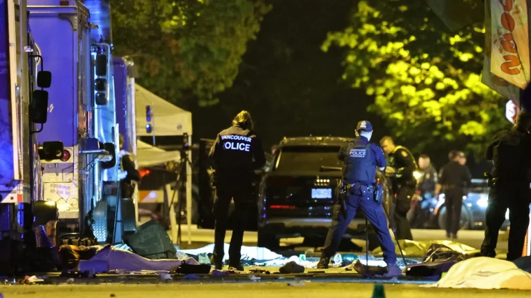 Qué se sabe del atropello masivo que dejó 11 muertos y decenas de heridos en un festival en Canadá