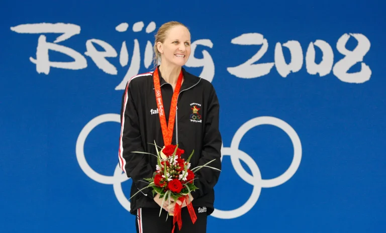 ¿Quién es Kirsty Coventry, la próxima presidenta del Comité Olímpico Internacional?