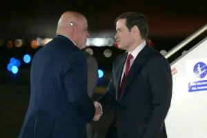 Rubio anuncia ayuda por USD 20 millones y férreo apoyo a Ecuador contra el narco
