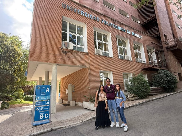 Samarios que se destacan en España con sus proyectos sociales