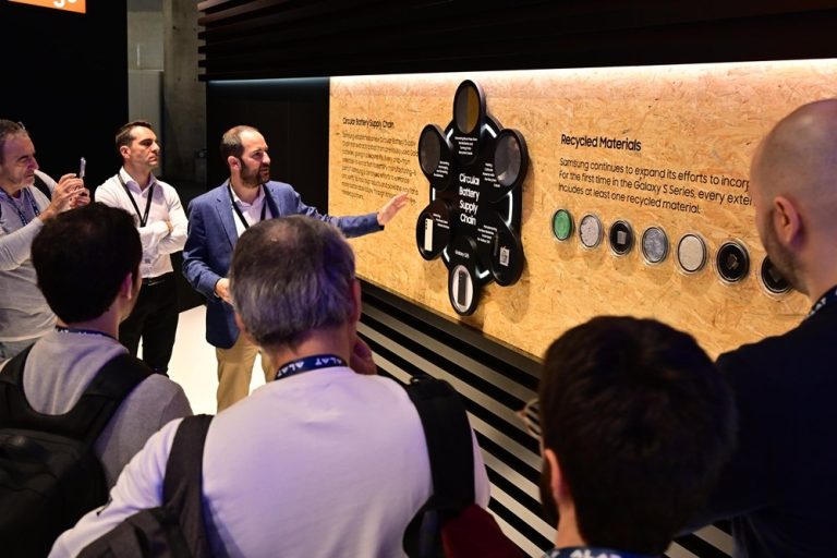 Samsung trabaja modelo de reciclaje tecnológico para un futuro sostenible