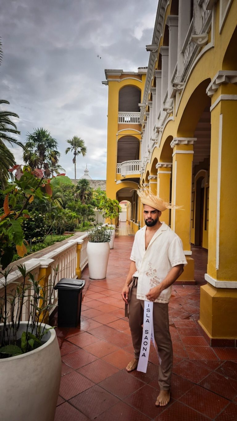 Sandy Matos: autenticidad, carácter y elegancia en el Mister Model en Barranquilla