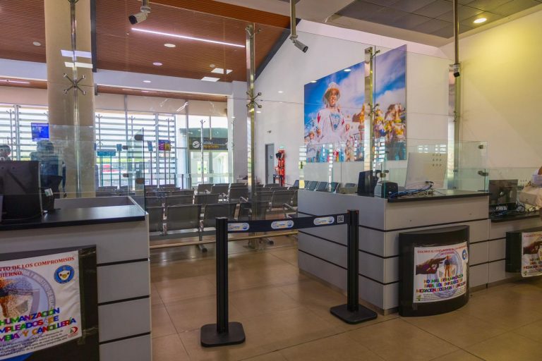 Santa Marta moderniza control migratorio en su aeropuerto