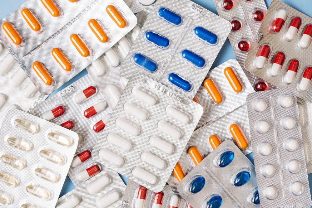 SIC anuncia acuerdo para mejorar precios en la compra de medicamentos