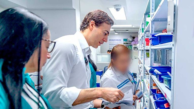 Supersalud destapa irregularidades en entrega de medicamentos en Bogotá