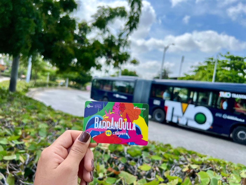 Transmetro premia la fidelidad de sus usuarios con pasajes de cortesía