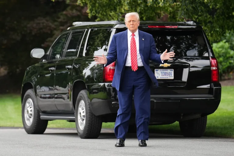Trump dice que China “violó” acuerdo comercial y que por eso dejará de ser “gentil”