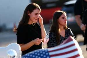 Trump redobla advertencias contra la “izquierda radical” en plena investigación en caso Kirk