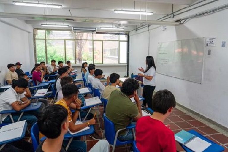 Uniatlántico inicia clases con precedente histórico al abrir su programa de Medicina