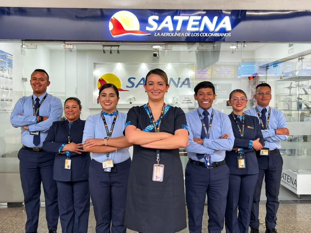 Uniformes sostenibles de Satena, hechos con botellas recicladas, homenajean al paisaje y a la cultura