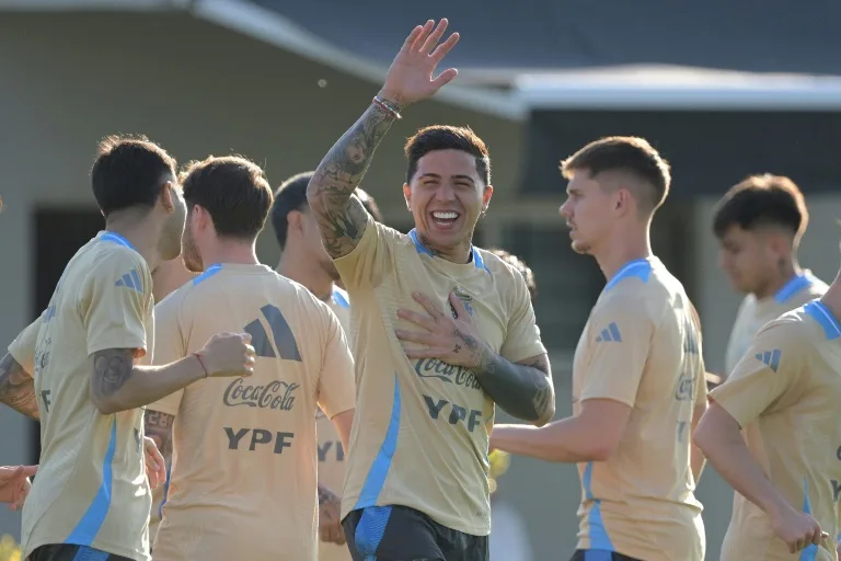 Uruguay vs. Argentina: el clásico del Río de la Plata con Mundial a la vista