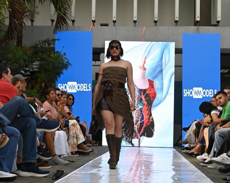 Viernes 17 de octubre: la moda ancestral llega a la Estación del Tren de la Sabana