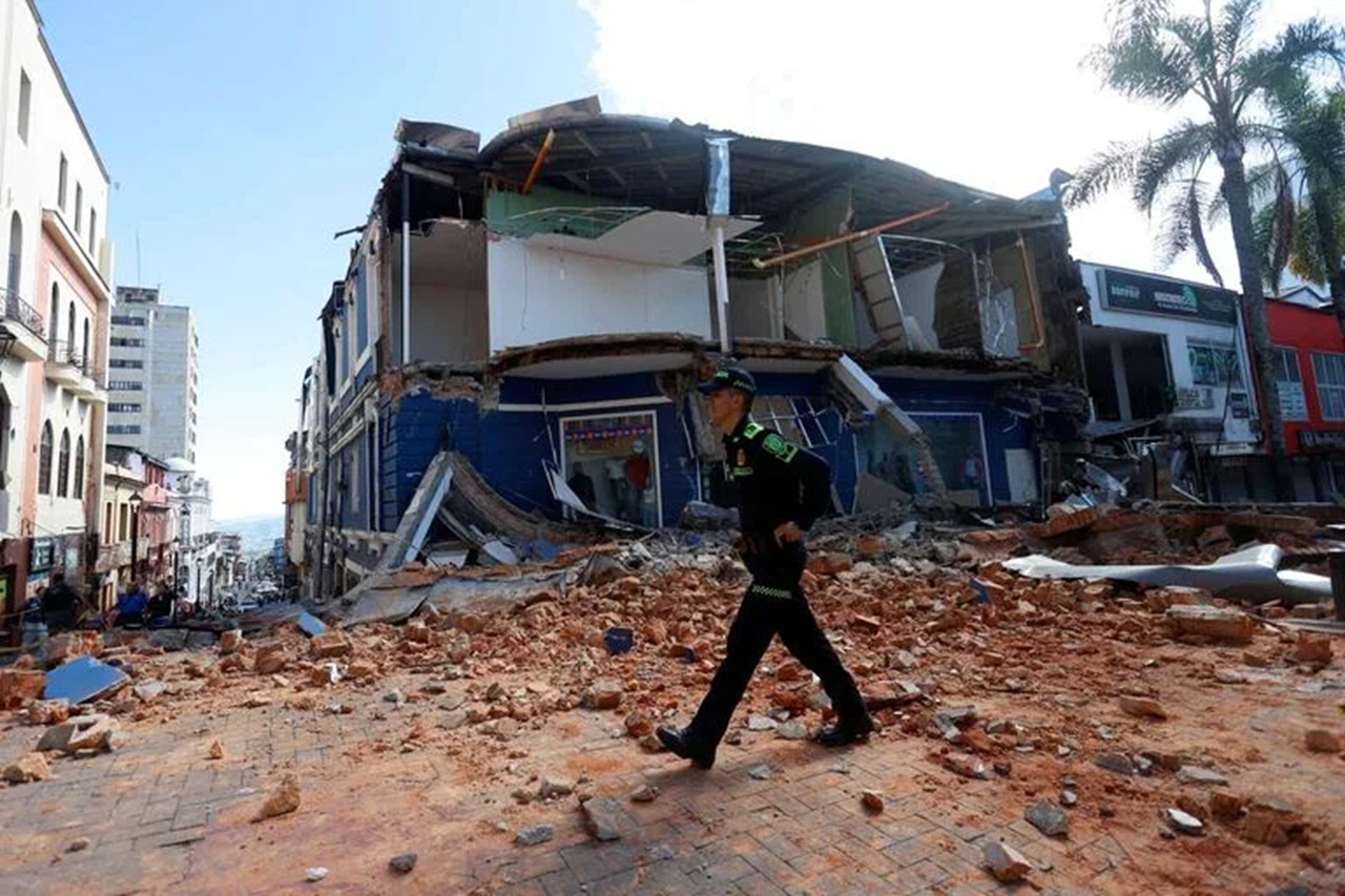 Cajas de Compensación Familiar ofrecen hasta $90.000 millones del Fovis para atender la emergencia por el terremoto