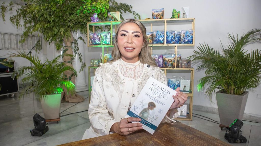 La pediatra Massiel Pardo lanza dos libros que le hablan a la vez a padres y a niños