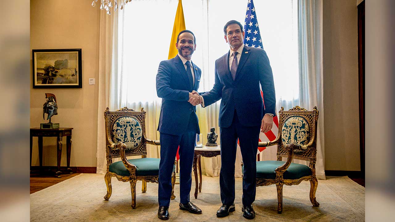 Saludo Adle Marco Rubio