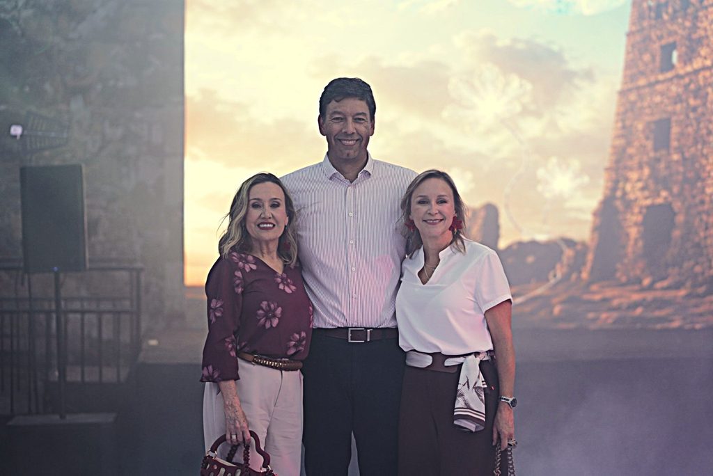 RojoTú 2027: talento latinoamericano, moda y tecnología