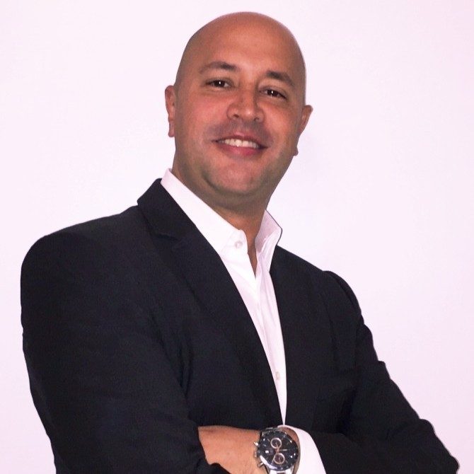 Carlos Velasquez